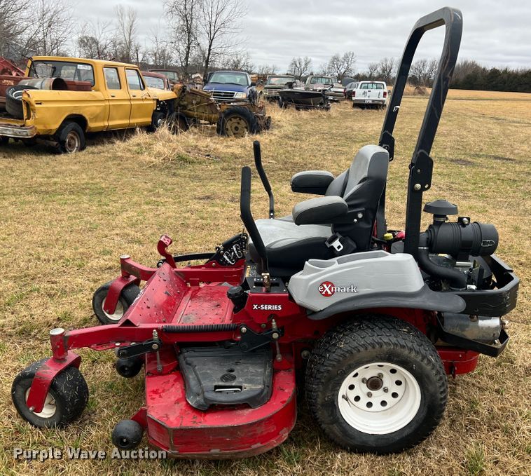 image for item JH9253 Exmark Lazer Z  ZTR lawn mower