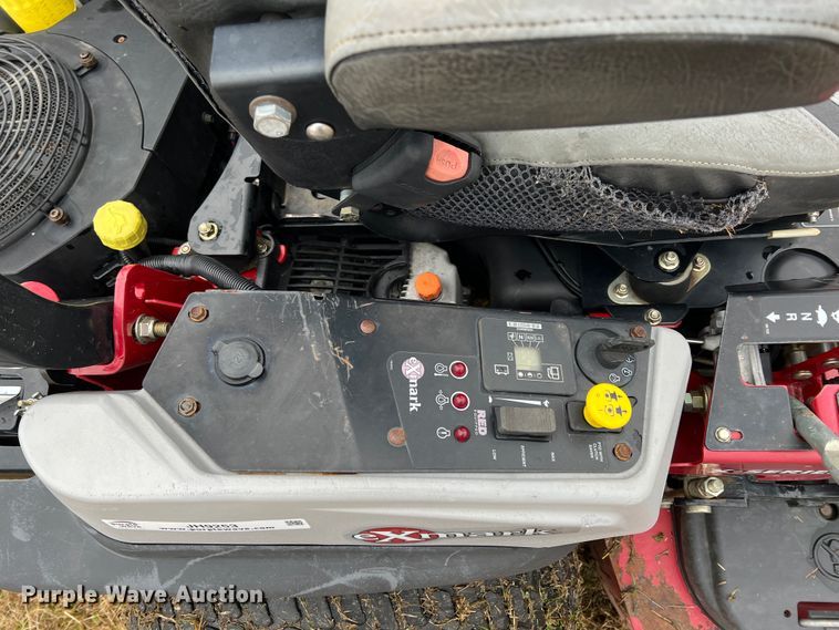 image for item JH9253 Exmark Lazer Z  ZTR lawn mower