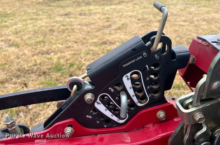 image for item JH9253 Exmark Lazer Z  ZTR lawn mower