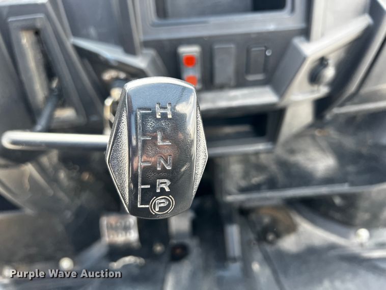 image for item JH9279 2015 Polaris Ranger 570  utility vehicle