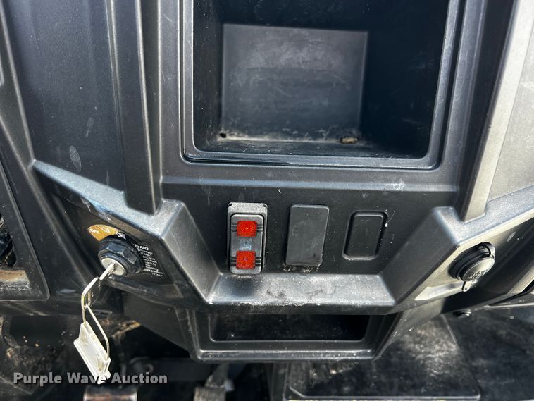 image for item JH9279 2015 Polaris Ranger 570  utility vehicle