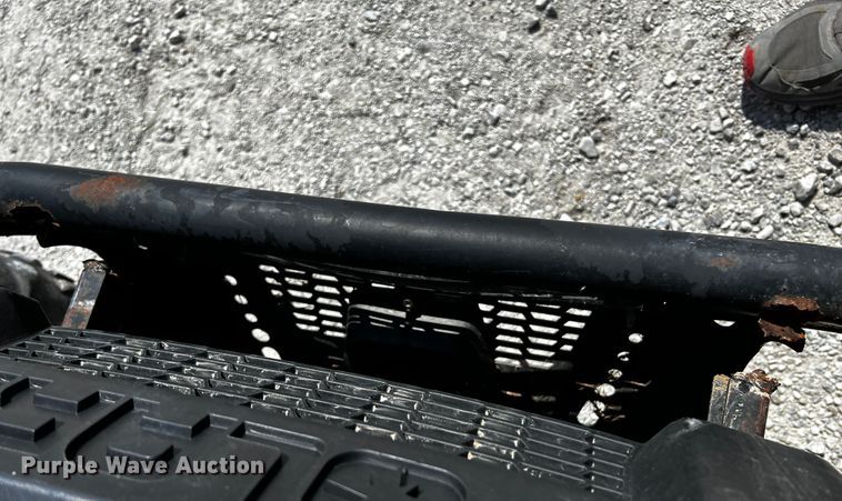 image for item JH9279 2015 Polaris Ranger 570  utility vehicle