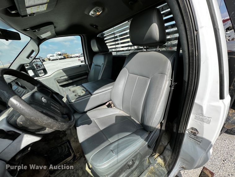 image for item JH9281 2011 Ford F450 Super Duty  flatbed truck