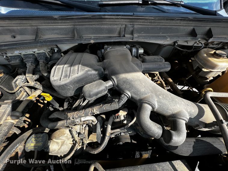 image for item JH9281 2011 Ford F450 Super Duty  flatbed truck