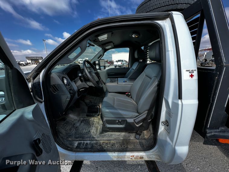 image for item JH9282 2014 Ford F450 Super Duty  flatbed truck