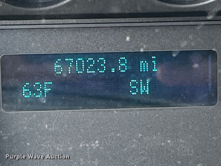 image for item JH9282 2014 Ford F450 Super Duty  flatbed truck