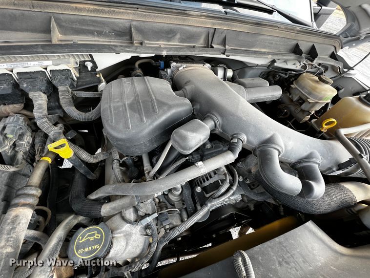 image for item JH9282 2014 Ford F450 Super Duty  flatbed truck