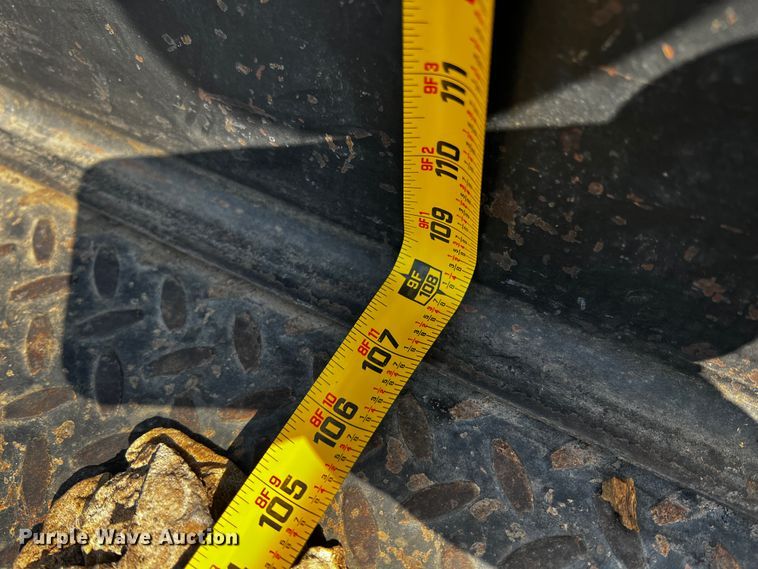 image for item JH9283 2014 Ford F450 Super Duty  flatbed truck