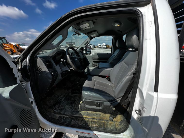 image for item JH9283 2014 Ford F450 Super Duty  flatbed truck