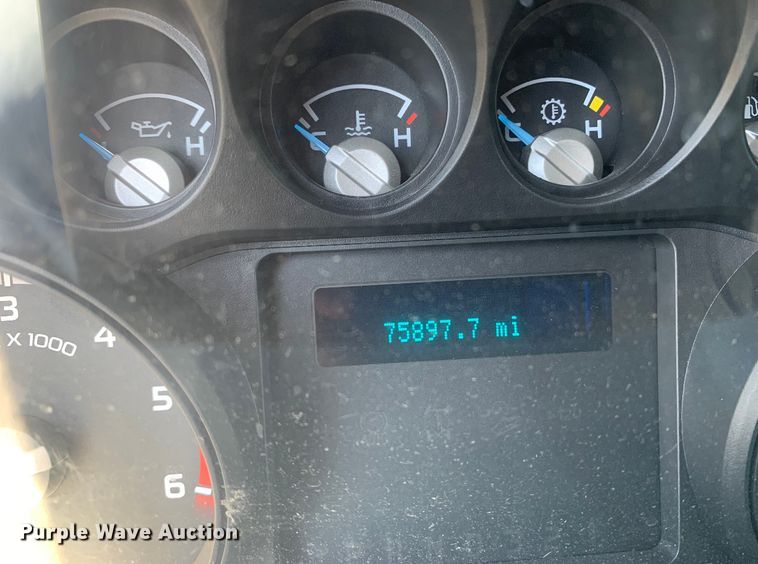 image for item JH9283 2014 Ford F450 Super Duty  flatbed truck