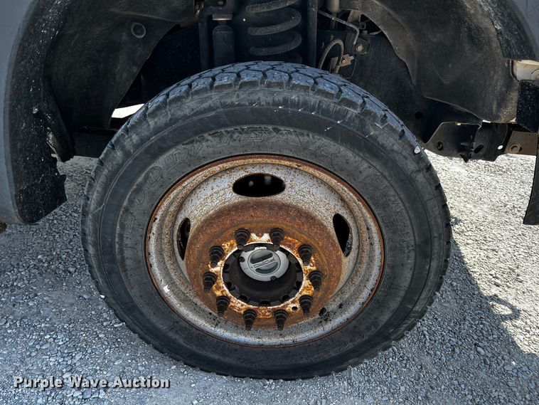 image for item JH9283 2014 Ford F450 Super Duty  flatbed truck