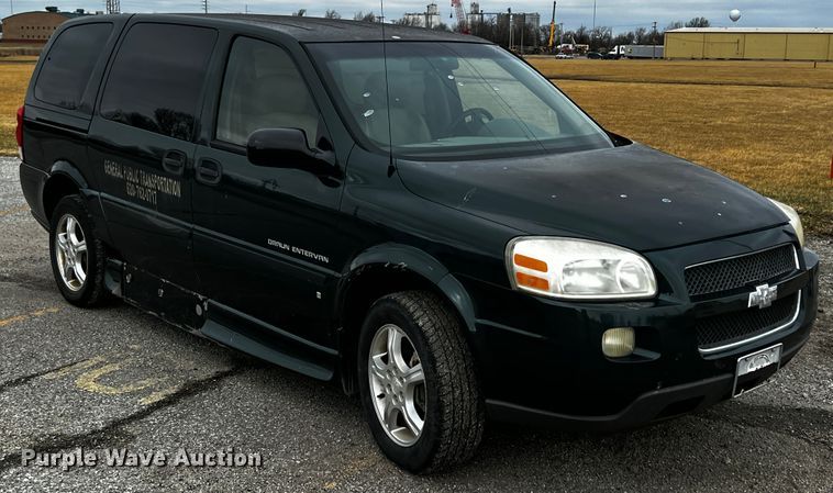 image for item JH9287 2006 Chevrolet Uplander  handicap accessible van