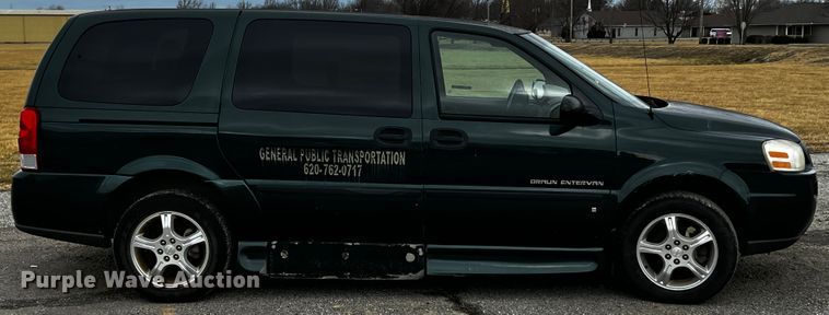image for item JH9287 2006 Chevrolet Uplander  handicap accessible van