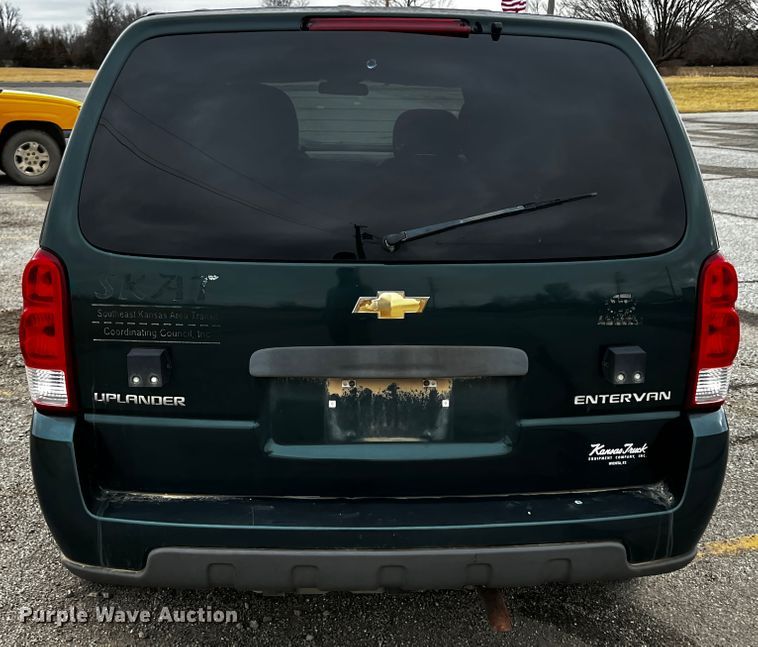 image for item JH9287 2006 Chevrolet Uplander  handicap accessible van