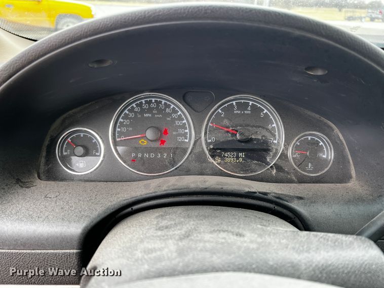 image for item JH9287 2006 Chevrolet Uplander  handicap accessible van