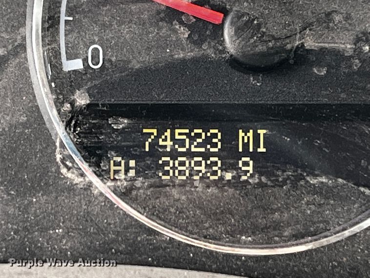 image for item JH9287 2006 Chevrolet Uplander  handicap accessible van