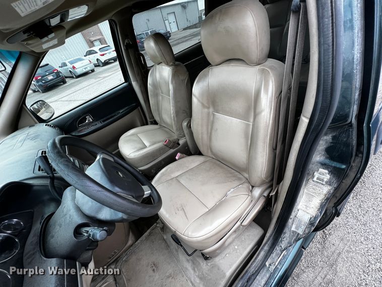 image for item JH9287 2006 Chevrolet Uplander  handicap accessible van