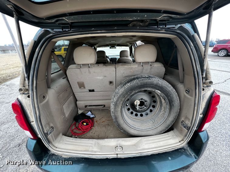 image for item JH9287 2006 Chevrolet Uplander  handicap accessible van