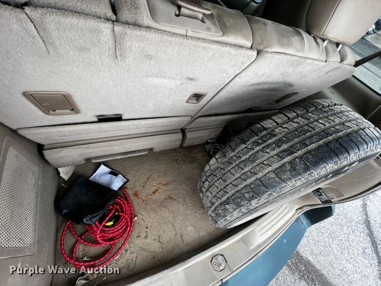 image for item JH9287 2006 Chevrolet Uplander  handicap accessible van