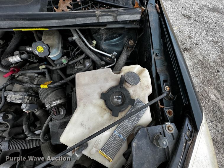 image for item JH9287 2006 Chevrolet Uplander  handicap accessible van