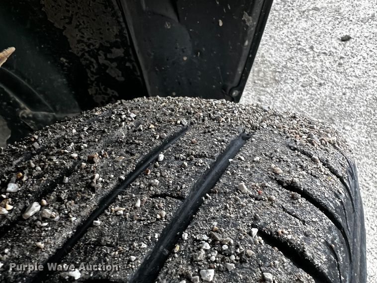 image for item JH9287 2006 Chevrolet Uplander  handicap accessible van