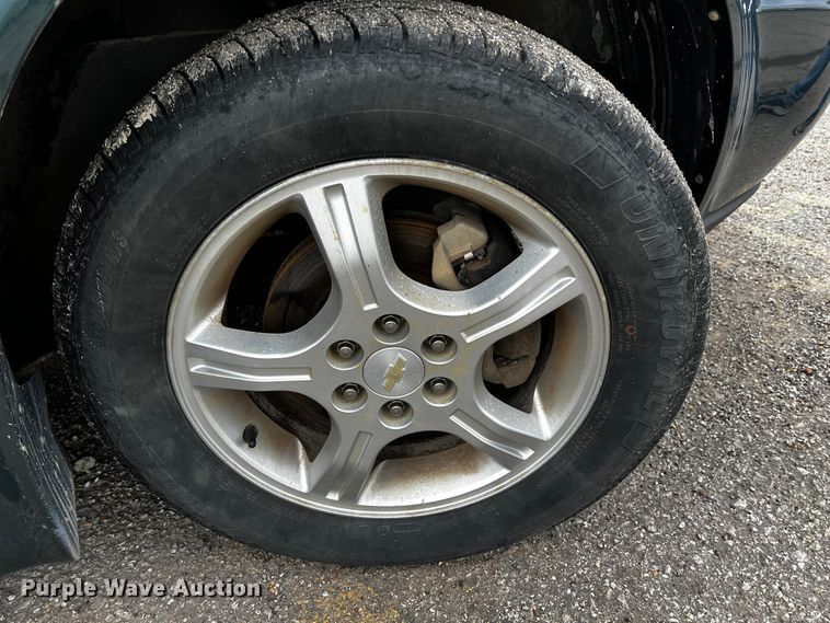 image for item JH9287 2006 Chevrolet Uplander  handicap accessible van