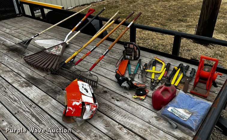 image for item JH9289 Lawn equipment