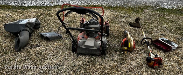 image for item JH9290 Lawn equipment