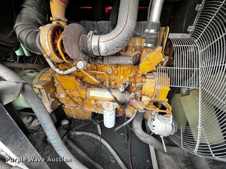 image for item JH9291 Sullair 1450  air compressor