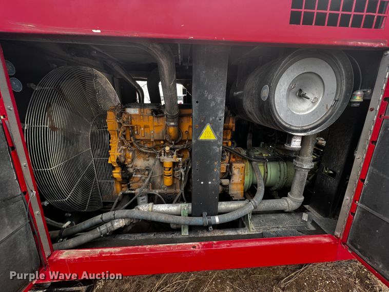 image for item JH9291 Sullair 1450  air compressor