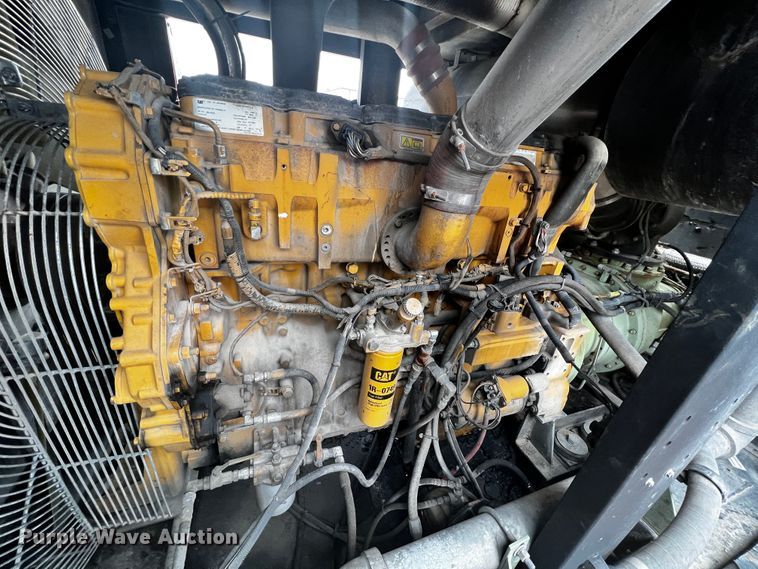 image for item JH9291 Sullair 1450  air compressor