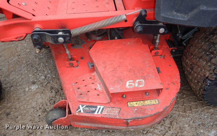 image for item JJ9222 Gravely Pro-Turn 460  ZTR lawn mower