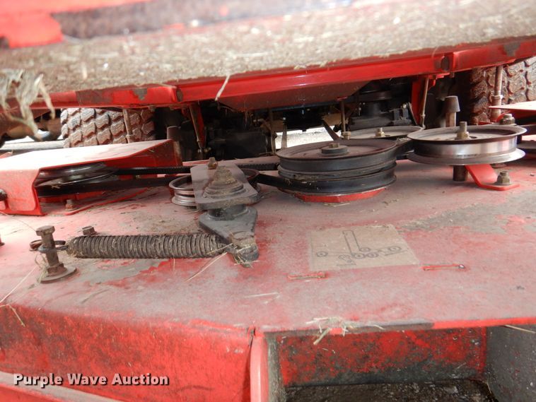 image for item JJ9222 Gravely Pro-Turn 460  ZTR lawn mower