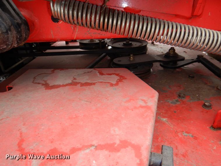 image for item JJ9222 Gravely Pro-Turn 460  ZTR lawn mower