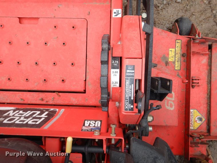 image for item JJ9222 Gravely Pro-Turn 460  ZTR lawn mower