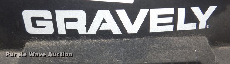 image for item JJ9222 Gravely Pro-Turn 460  ZTR lawn mower