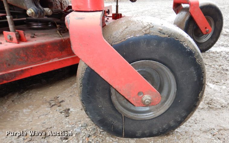 image for item JJ9222 Gravely Pro-Turn 460  ZTR lawn mower