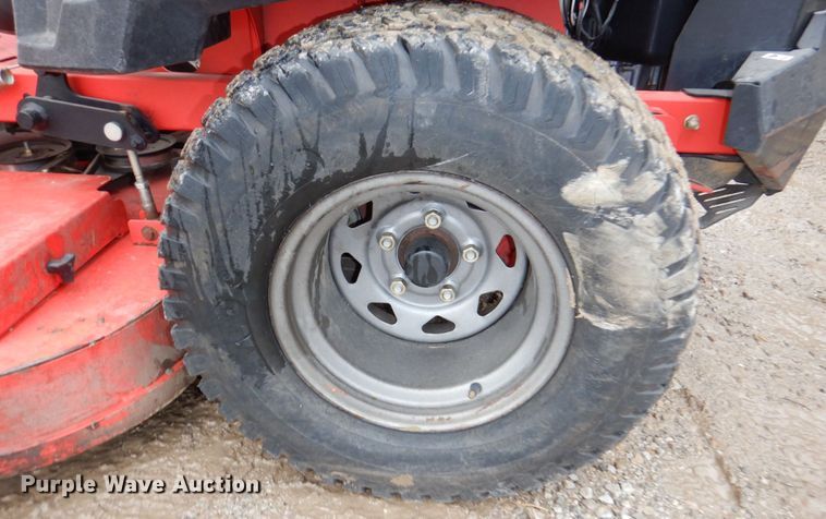 image for item JJ9222 Gravely Pro-Turn 460  ZTR lawn mower