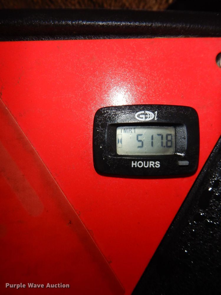 image for item JJ9223 Gravely Pro-Turn 460  ZTR lawn mower