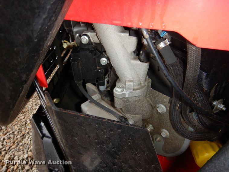 image for item JJ9223 Gravely Pro-Turn 460  ZTR lawn mower