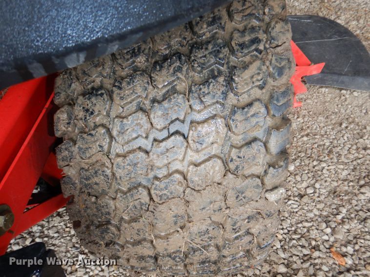 image for item JJ9223 Gravely Pro-Turn 460  ZTR lawn mower