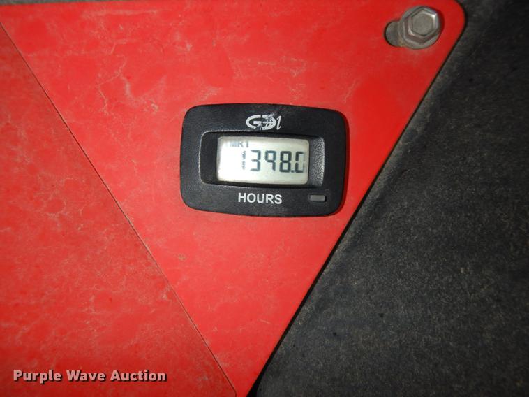 image for item JJ9225 Gravely Pro-Turn 460  ZTR lawn mower