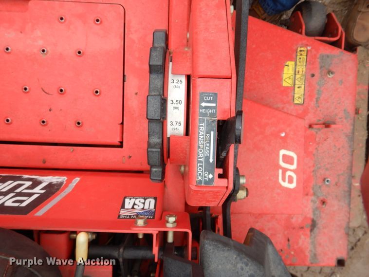 image for item JJ9225 Gravely Pro-Turn 460  ZTR lawn mower