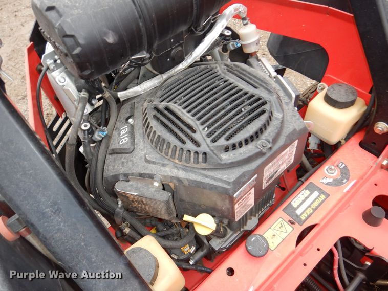 image for item JJ9225 Gravely Pro-Turn 460  ZTR lawn mower