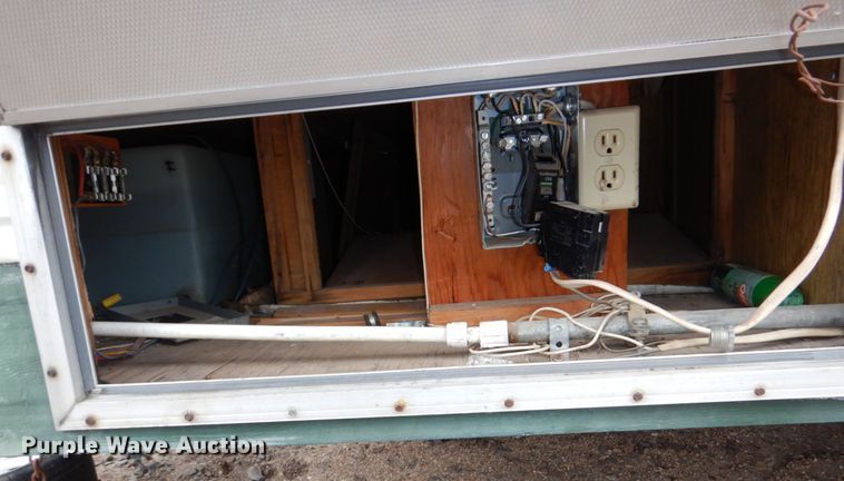 image for item JJ9228 1971 Prowler  camper