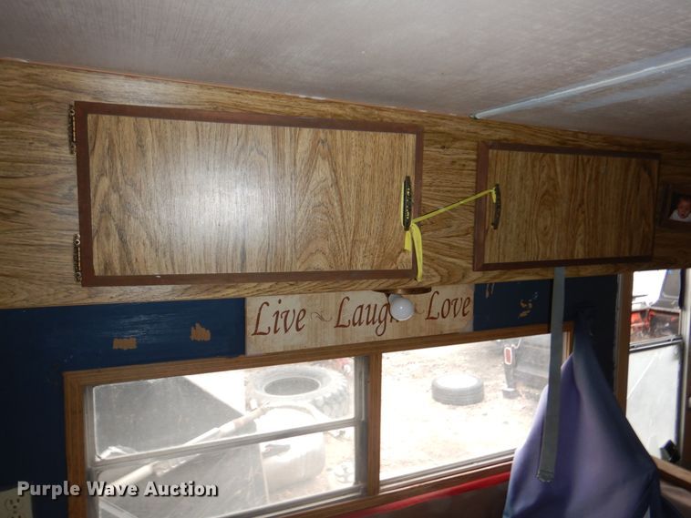 image for item JJ9228 1971 Prowler  camper