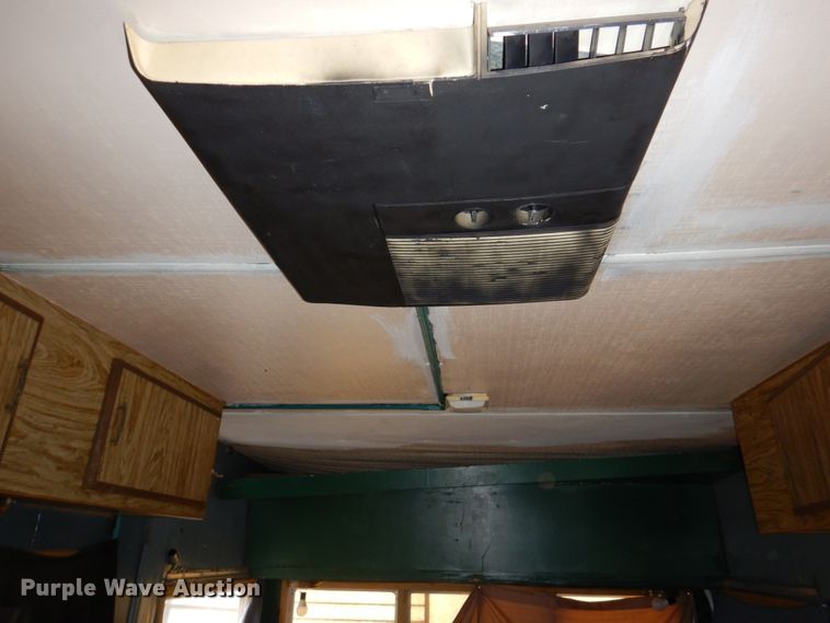 image for item JJ9228 1971 Prowler  camper