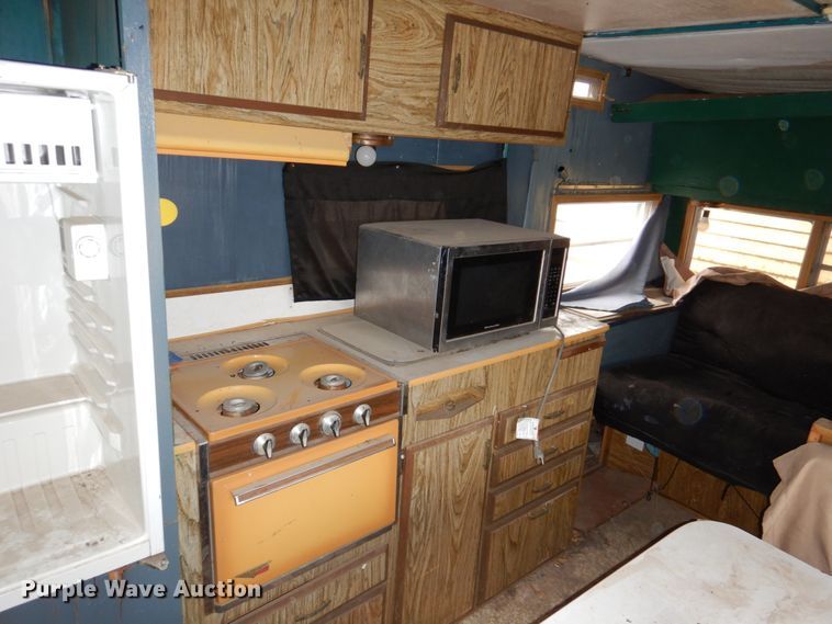 image for item JJ9228 1971 Prowler  camper