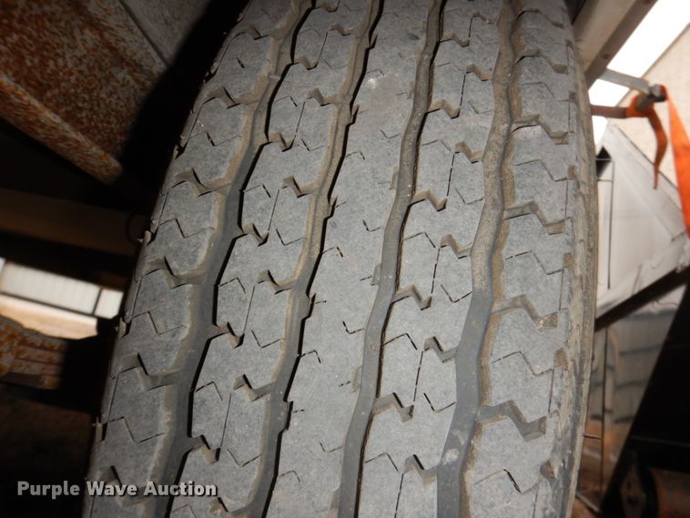 image for item JJ9228 1971 Prowler  camper