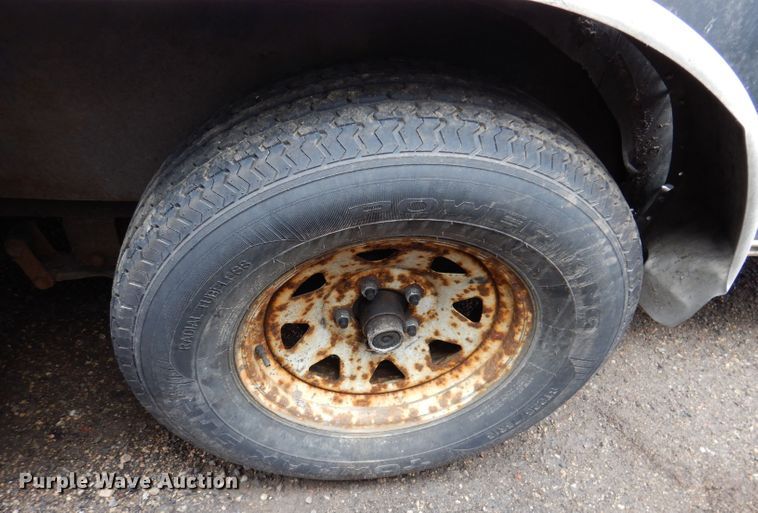 image for item JK9491 2014 H & H  enclosed cargo trailer